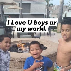 Meet your Posher, Gregory